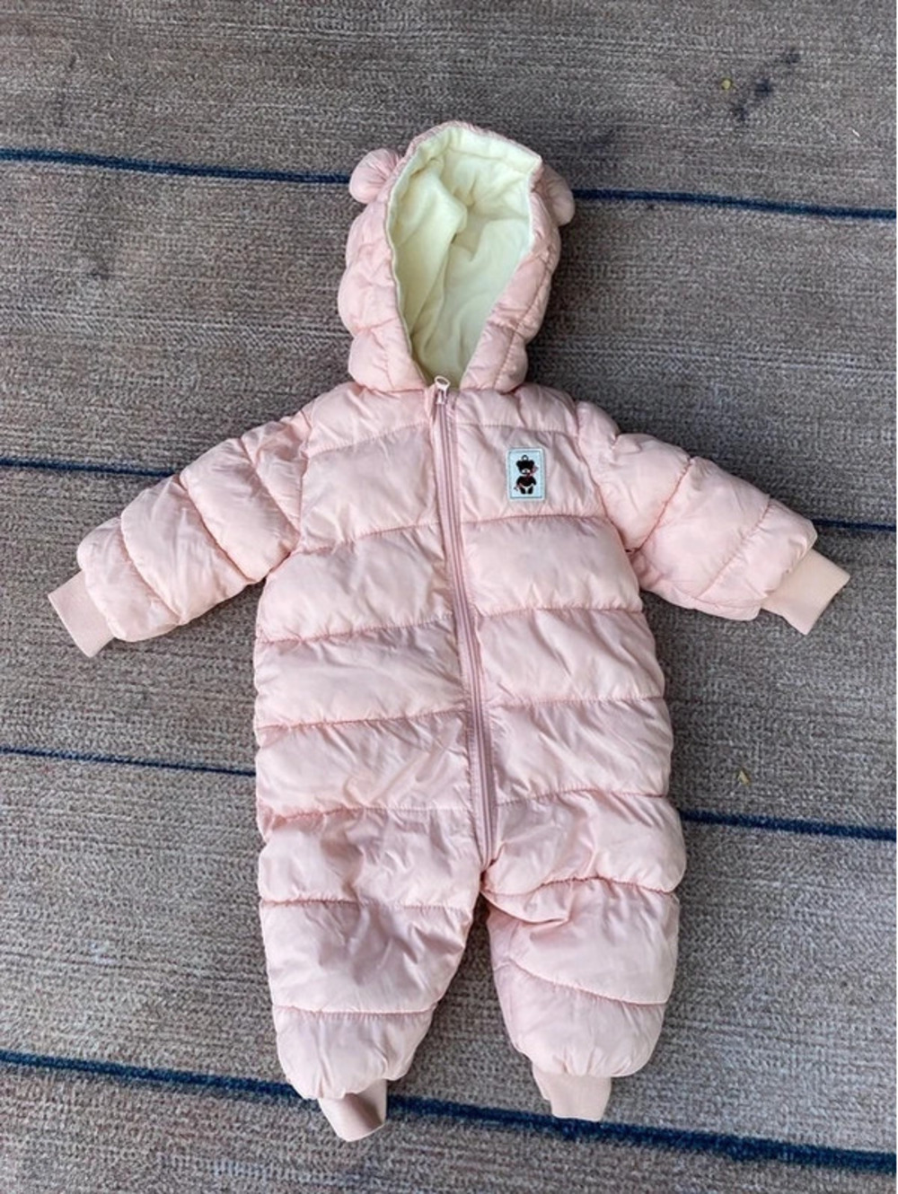 The bear quilted bunting snowsuit 6-12 months pink full zip front and back